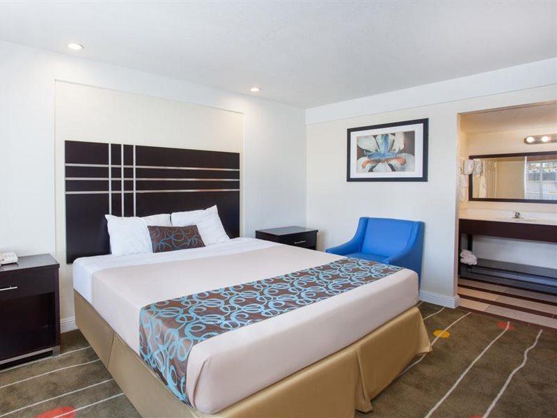 Travelodge By Wyndham Yosemite Area 2*